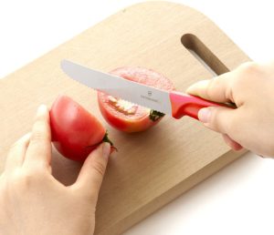 【ビクトリノックス ベジタブルナイフ】がキャンプ におすすめできる理由
